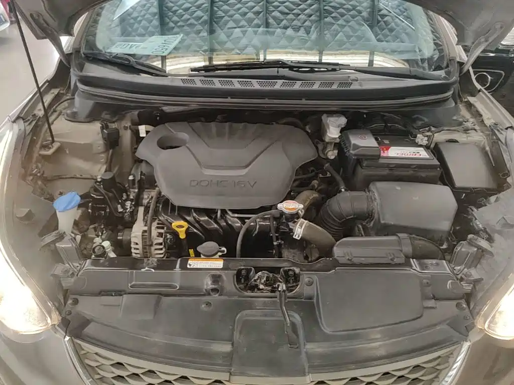 Hyundai Elantra Langdong — миниатюра 20