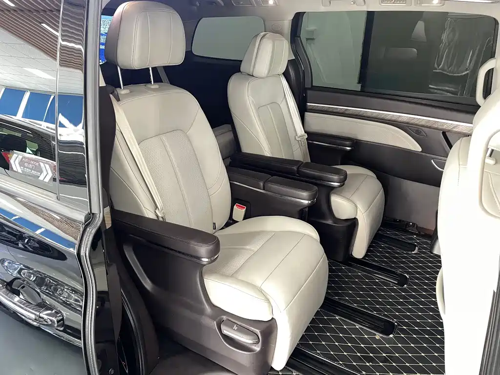 GAC Motor Trumpchi M8 — миниатюра 12