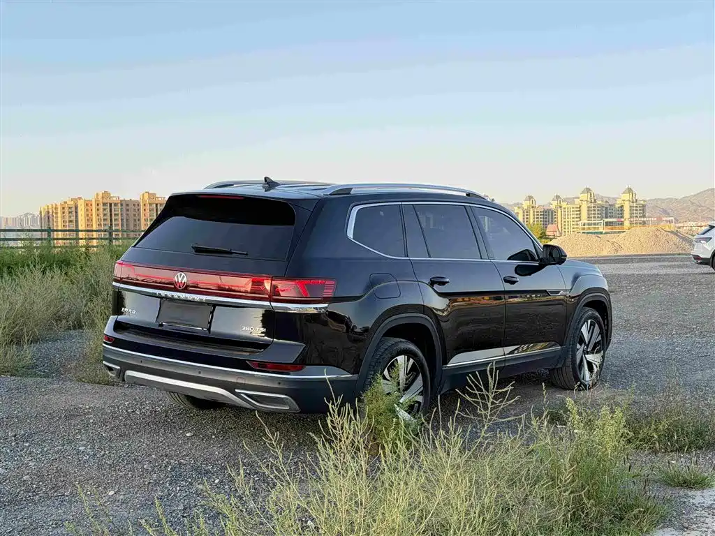 Volkswagen Teramont — миниатюра 4