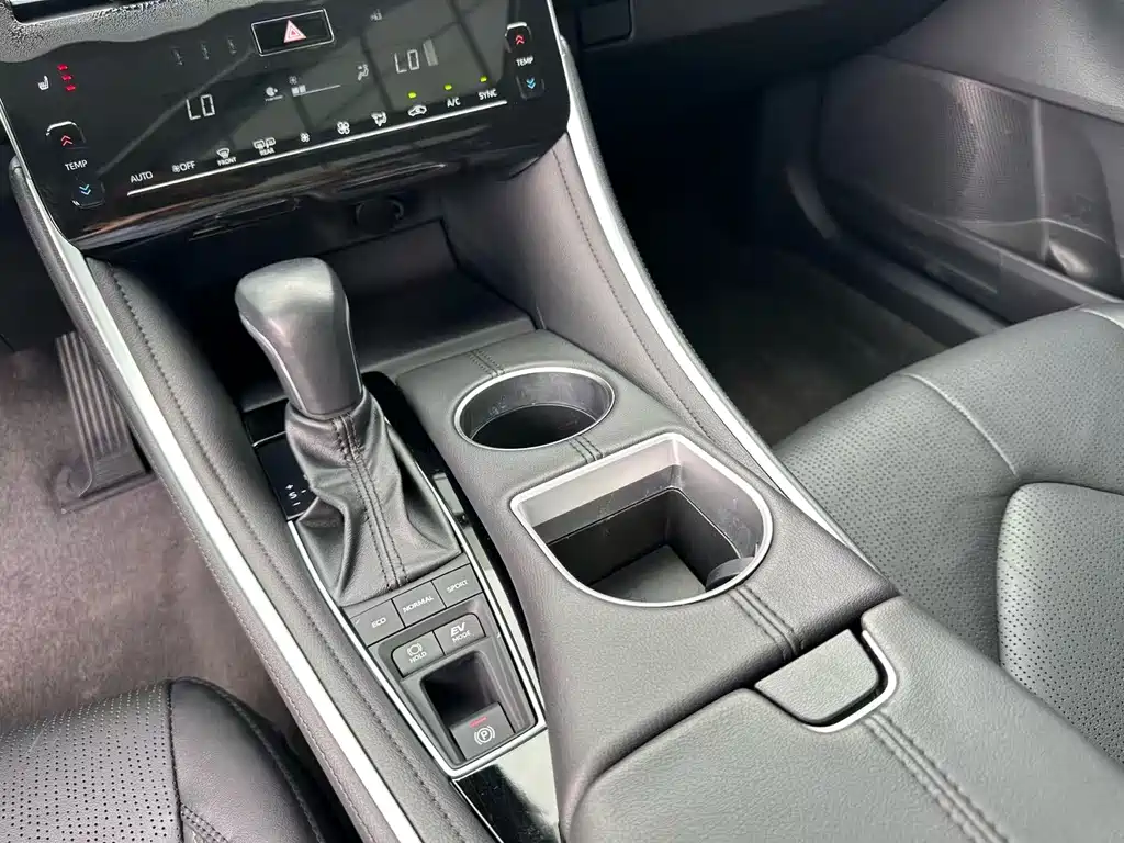 Toyota Avalon — миниатюра 20