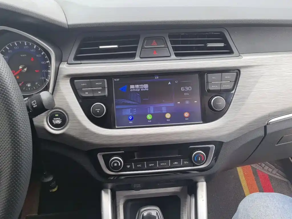 Geely Vision X3 — миниатюра 13