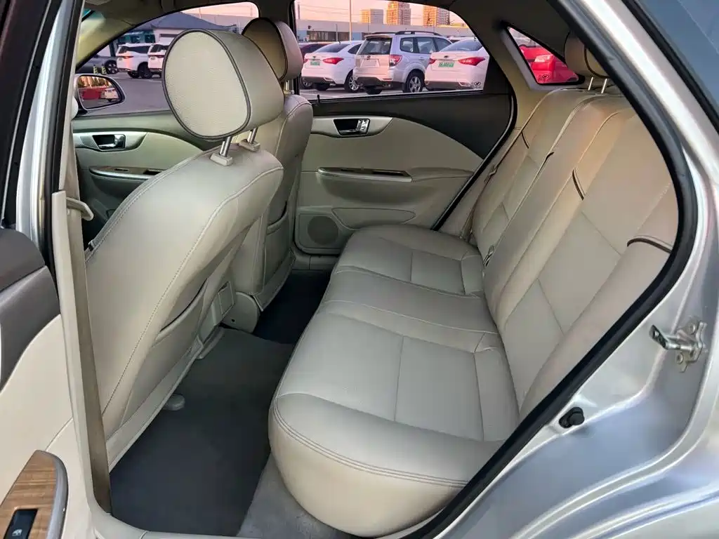 Buick Excelle — миниатюра 8
