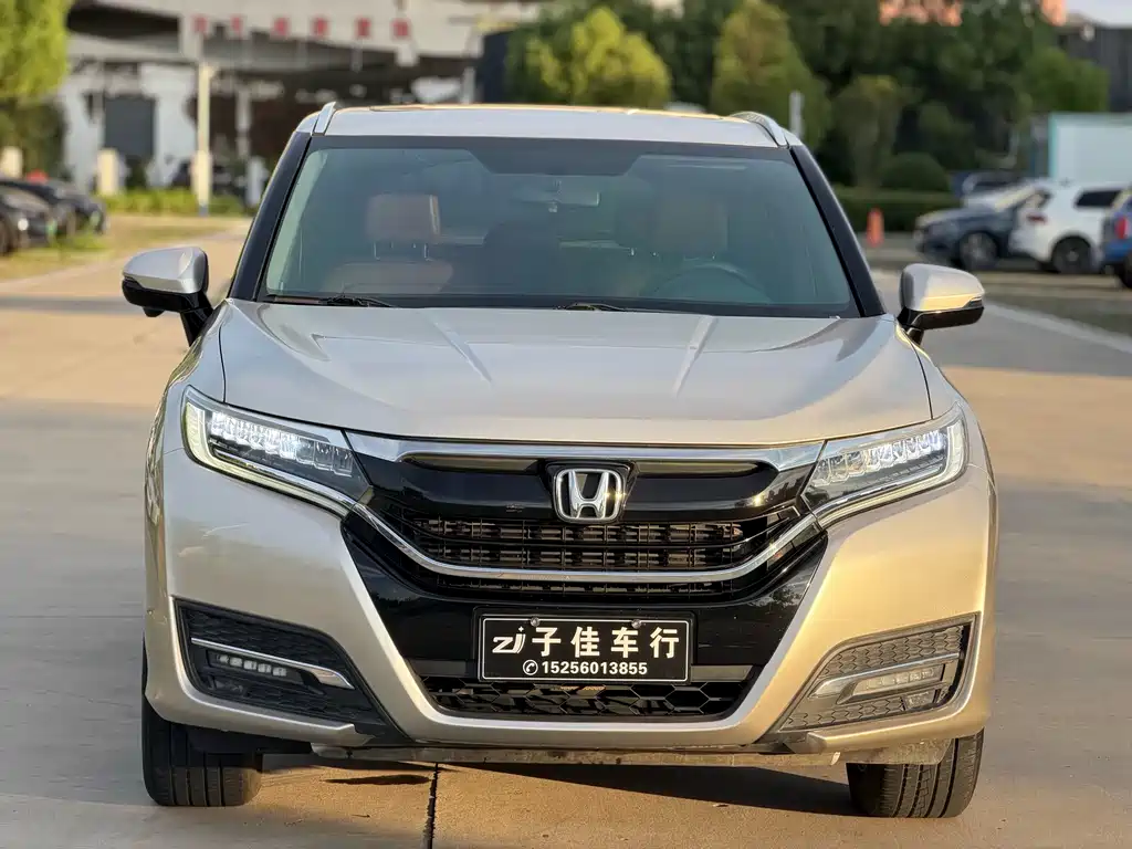 Honda UR-V 2017 370TURBO Luxury V