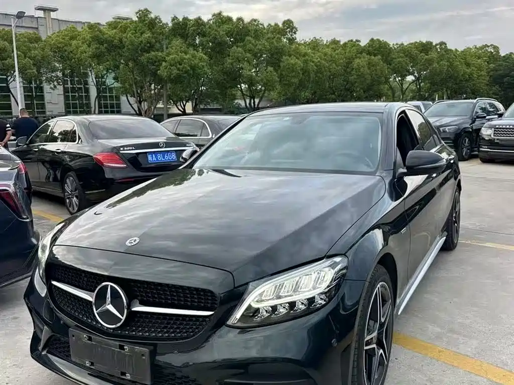 Mercedes-Benz C-Class 2021