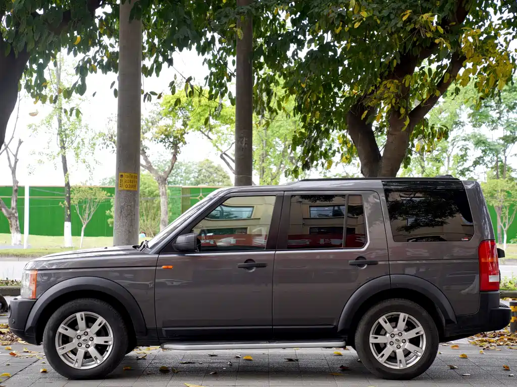 Land Rover Discovery — миниатюра 4