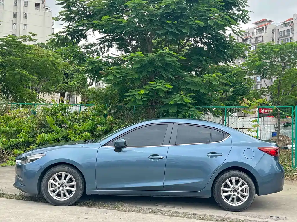 Mazda 3 Axela — миниатюра 3