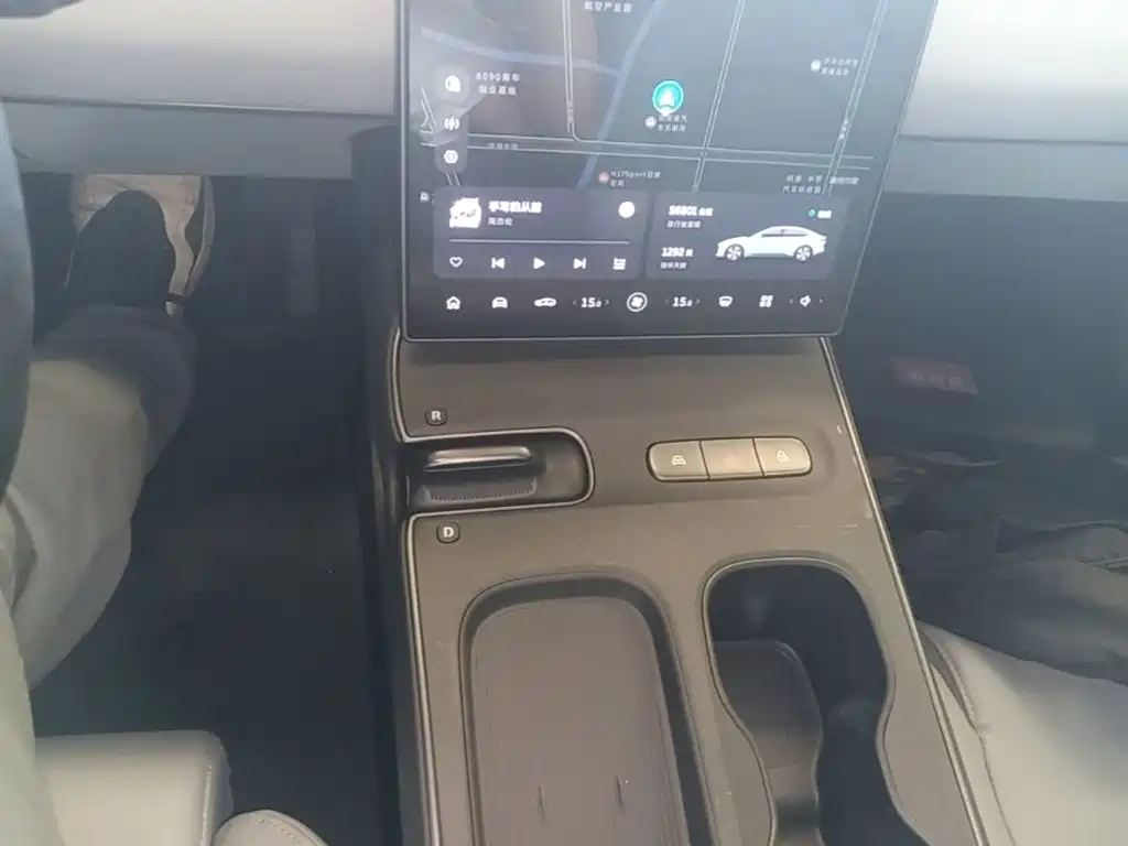 NIO ET5 — миниатюра 14
