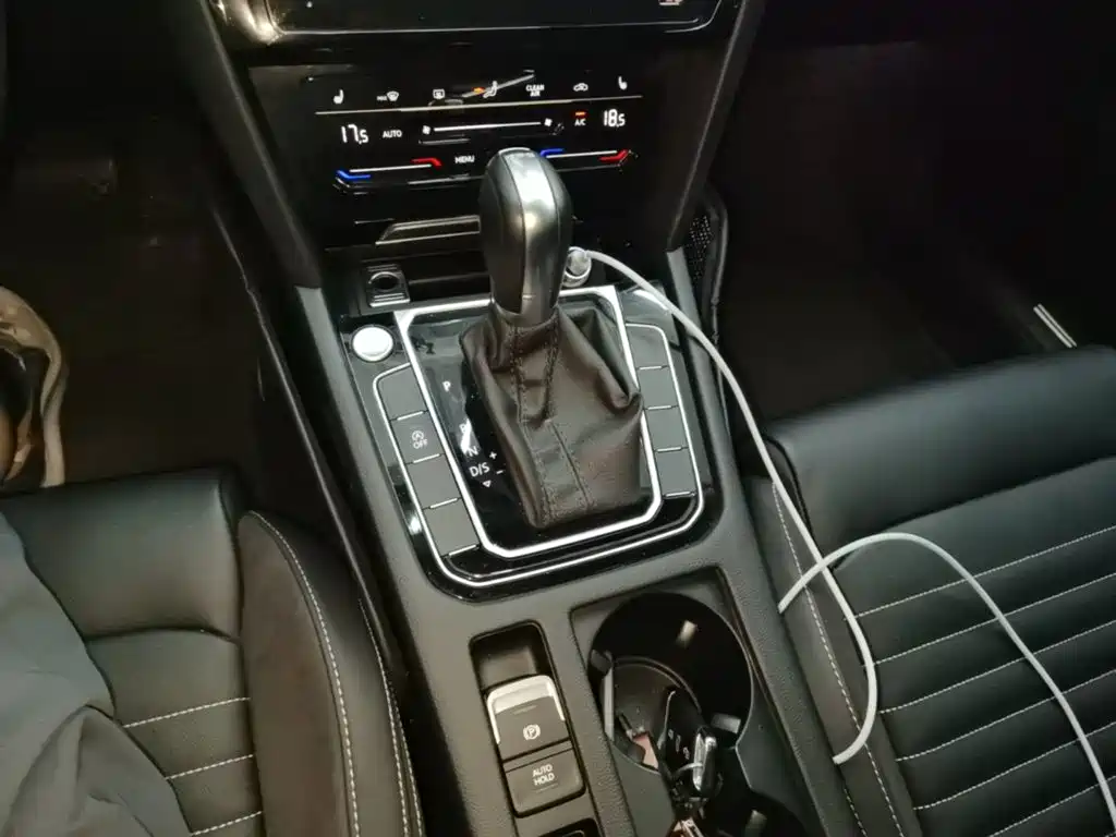 Volkswagen Magotan — миниатюра 14