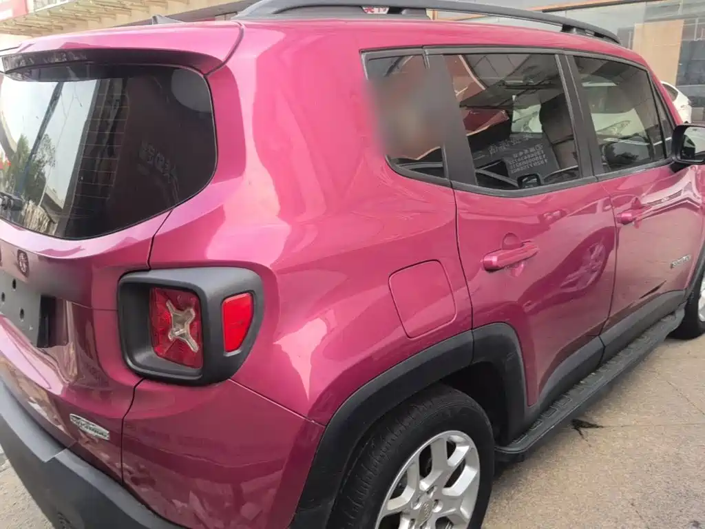Jeep Renegade — миниатюра 7
