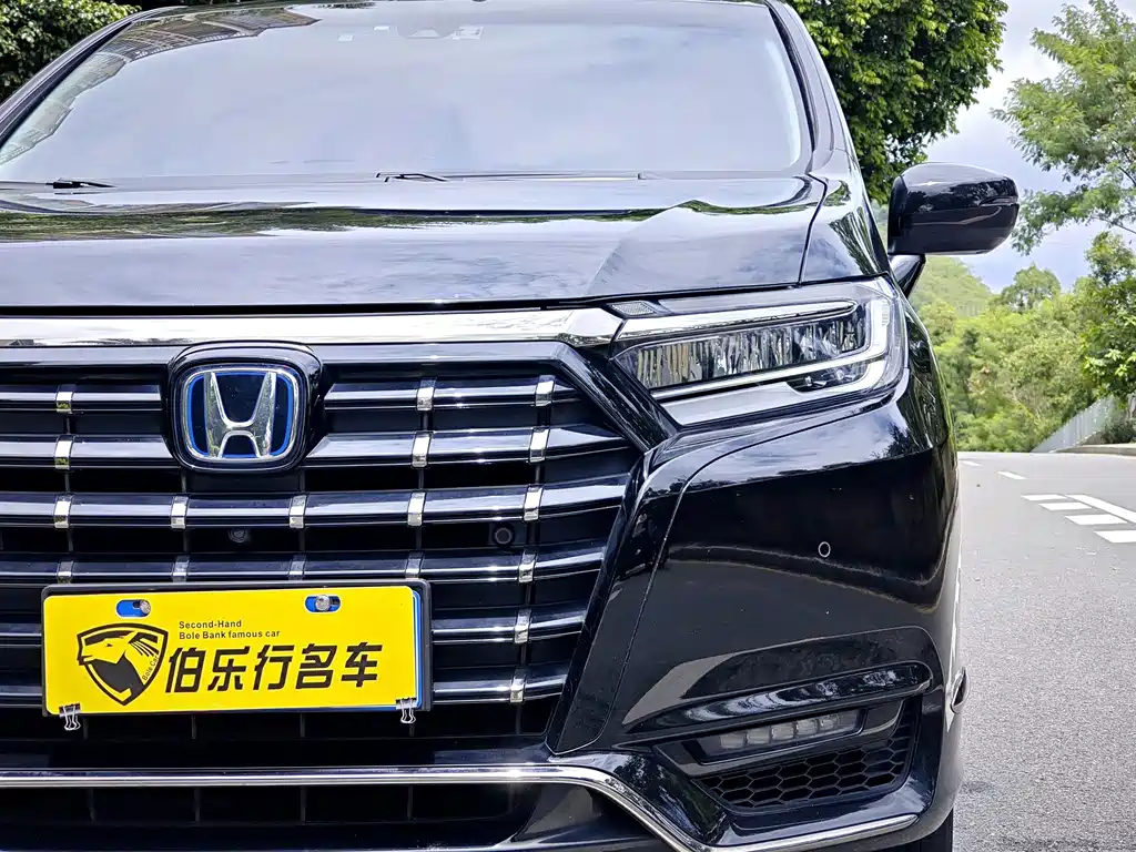 Honda Elysion — миниатюра 3