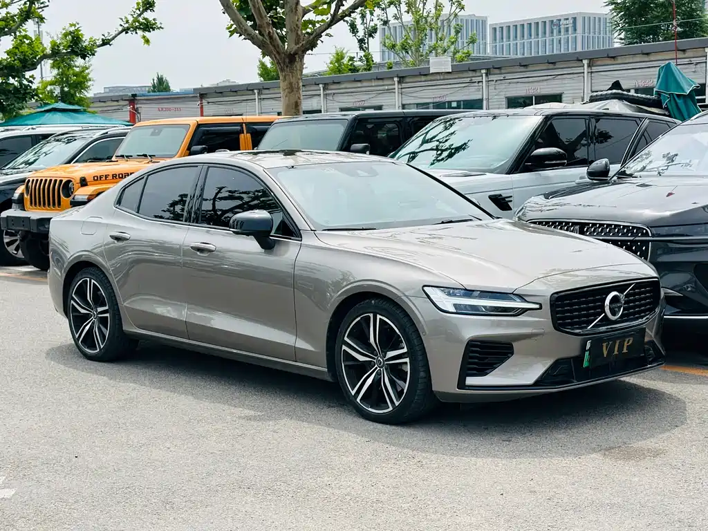 Volvo S60 2021 T8 E Sport