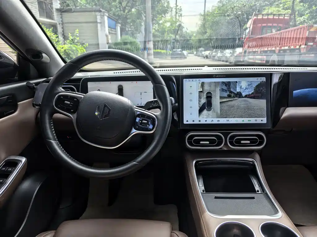 Leapmotor Leapmotor C01 — миниатюра 7