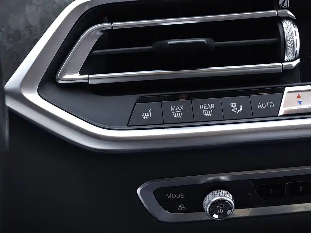 BMW X5 (Import) — миниатюра 18