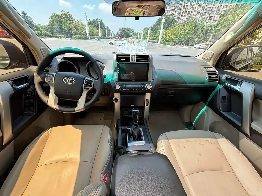 Toyota Prado — миниатюра 5