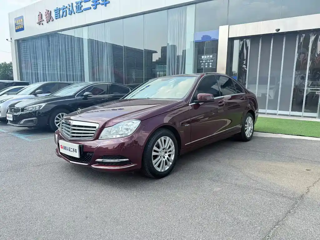 Mercedes-Benz C-Class 2012