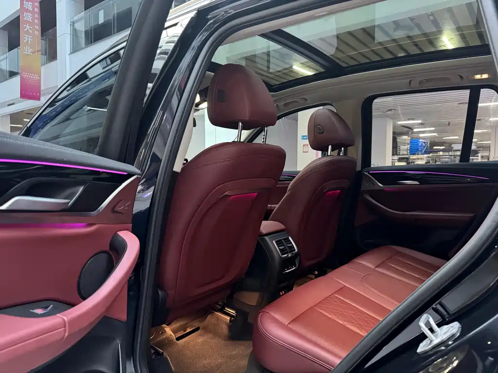 BMW X3 — миниатюра 12