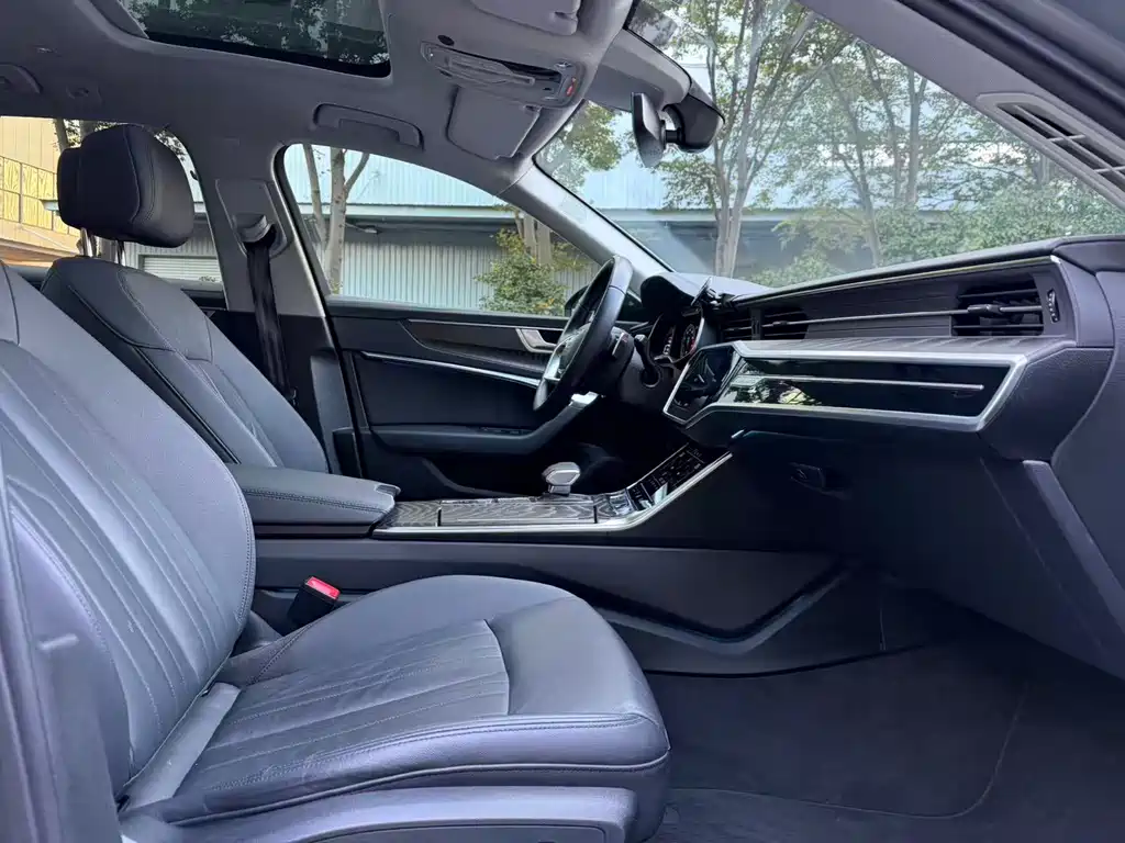 Audi A6 (Import) — миниатюра 17