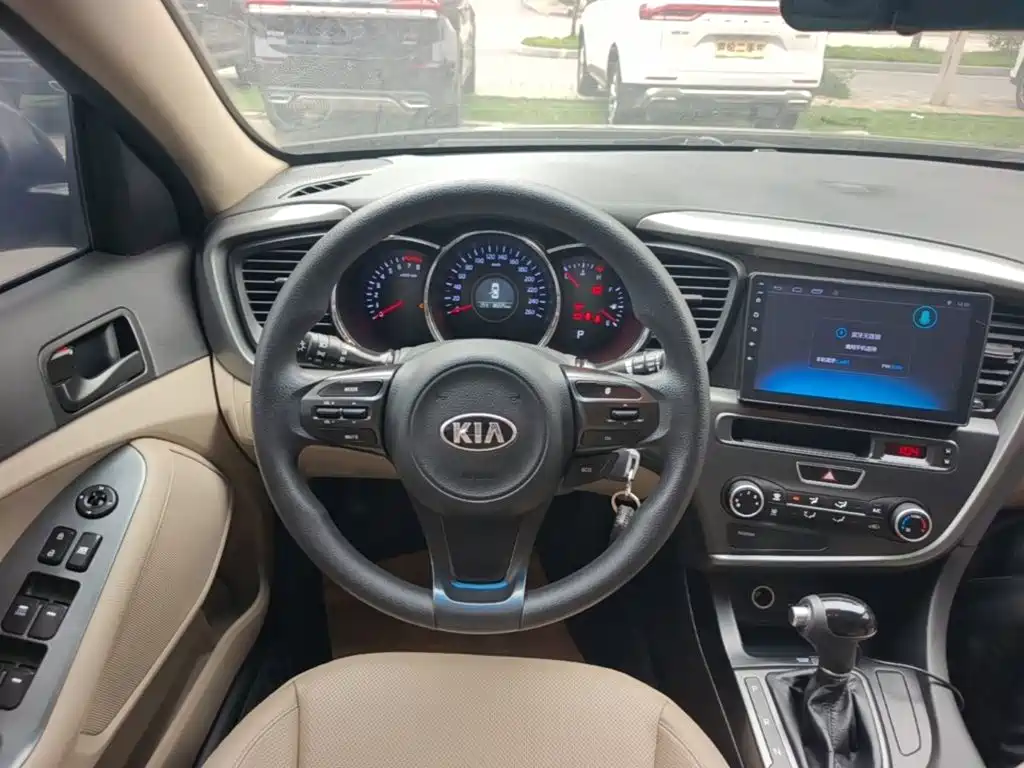 Kia K5 — миниатюра 11