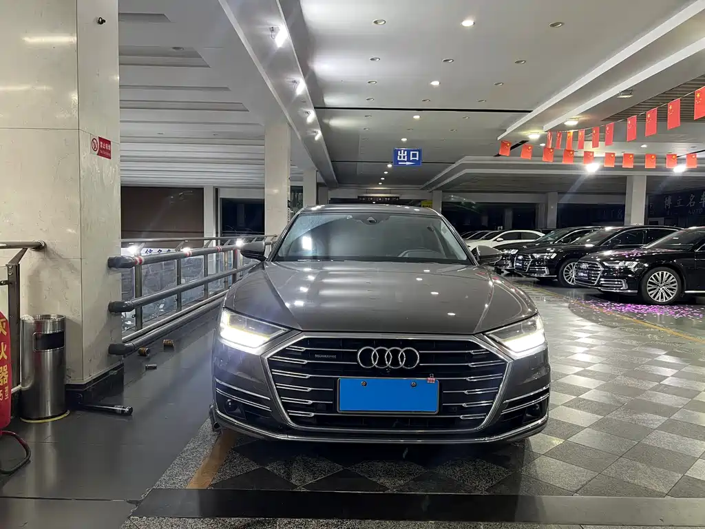 Audi A8 — миниатюра 2