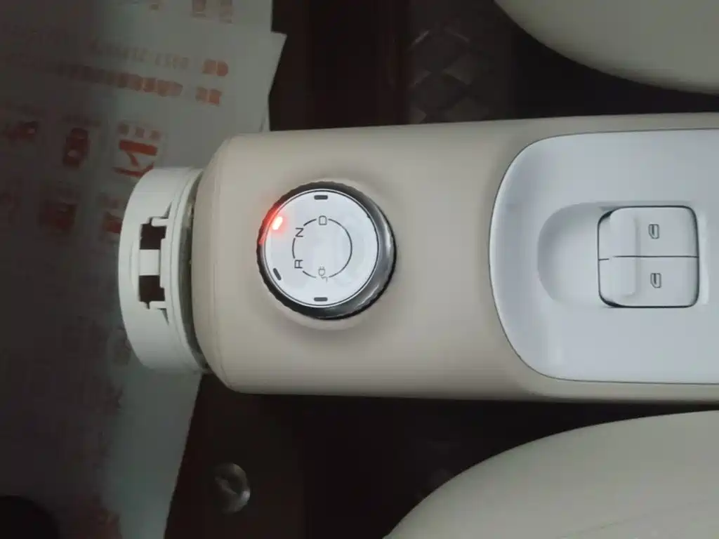 Wuling MINIEV — миниатюра 14