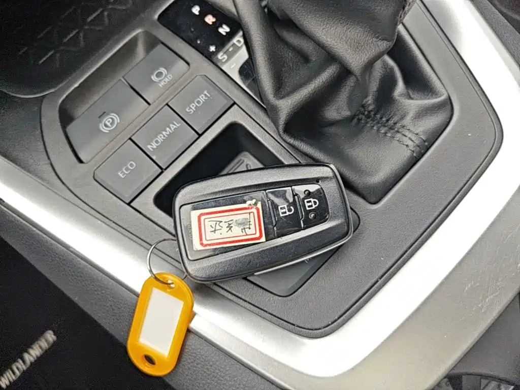 Toyota Wildlander — миниатюра 9