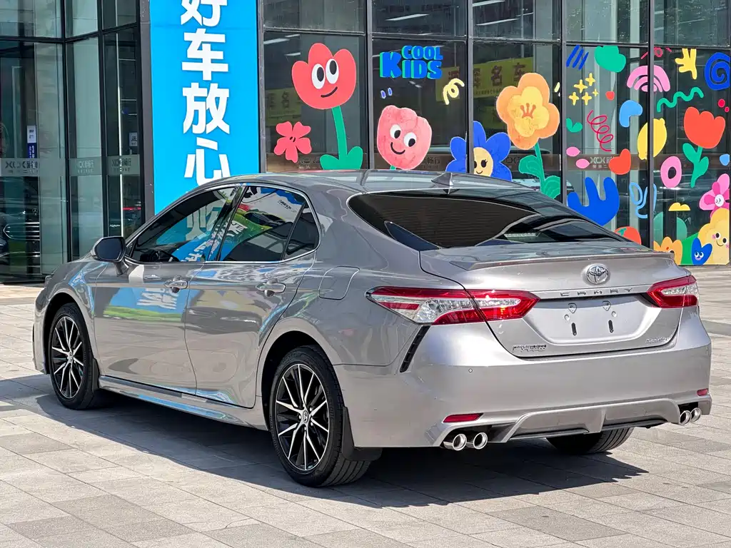 Toyota Camry 2021 2.5S