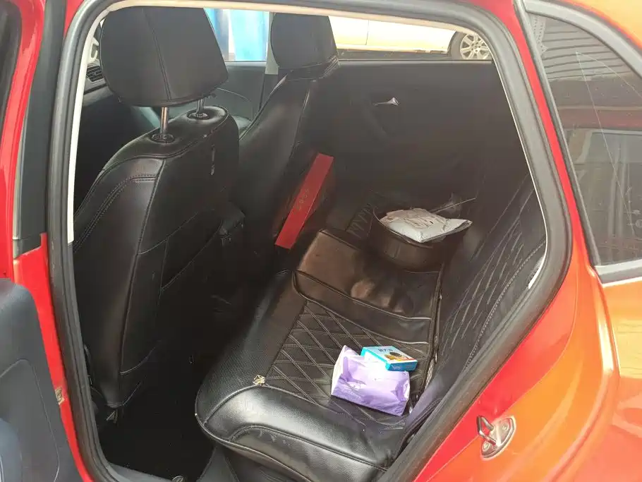 Volkswagen Polo — миниатюра 11