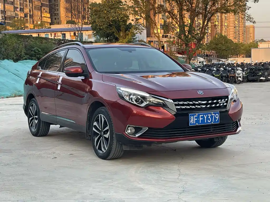 Venucia T90 — миниатюра 3