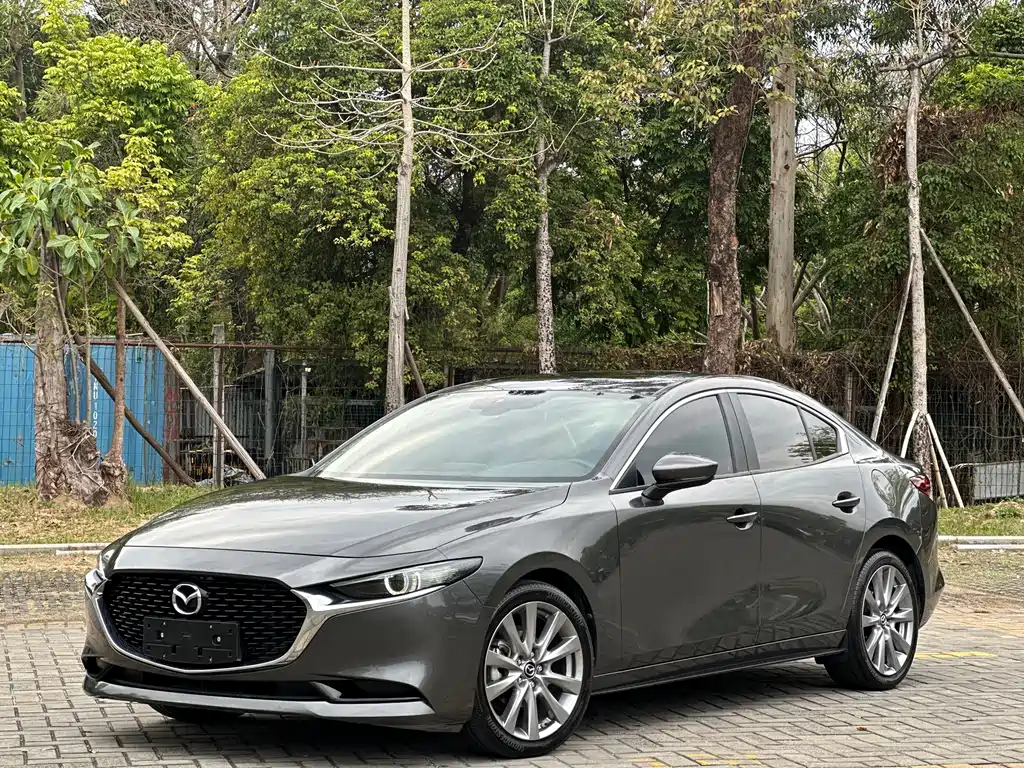 MAZDA 3 ANGKESAILA