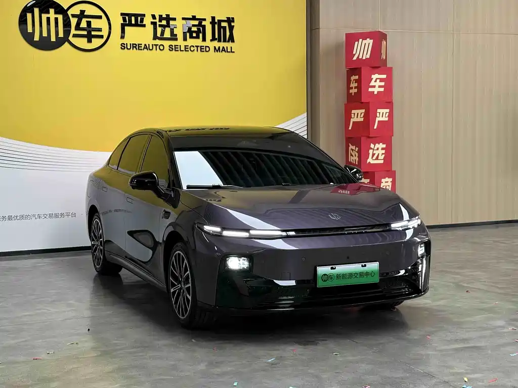 Leapmotor Leapmotor B01 — миниатюра 2