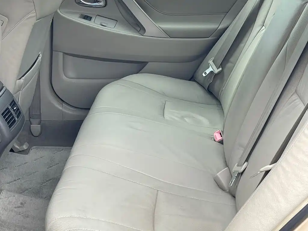 Toyota Camry 2010 200G