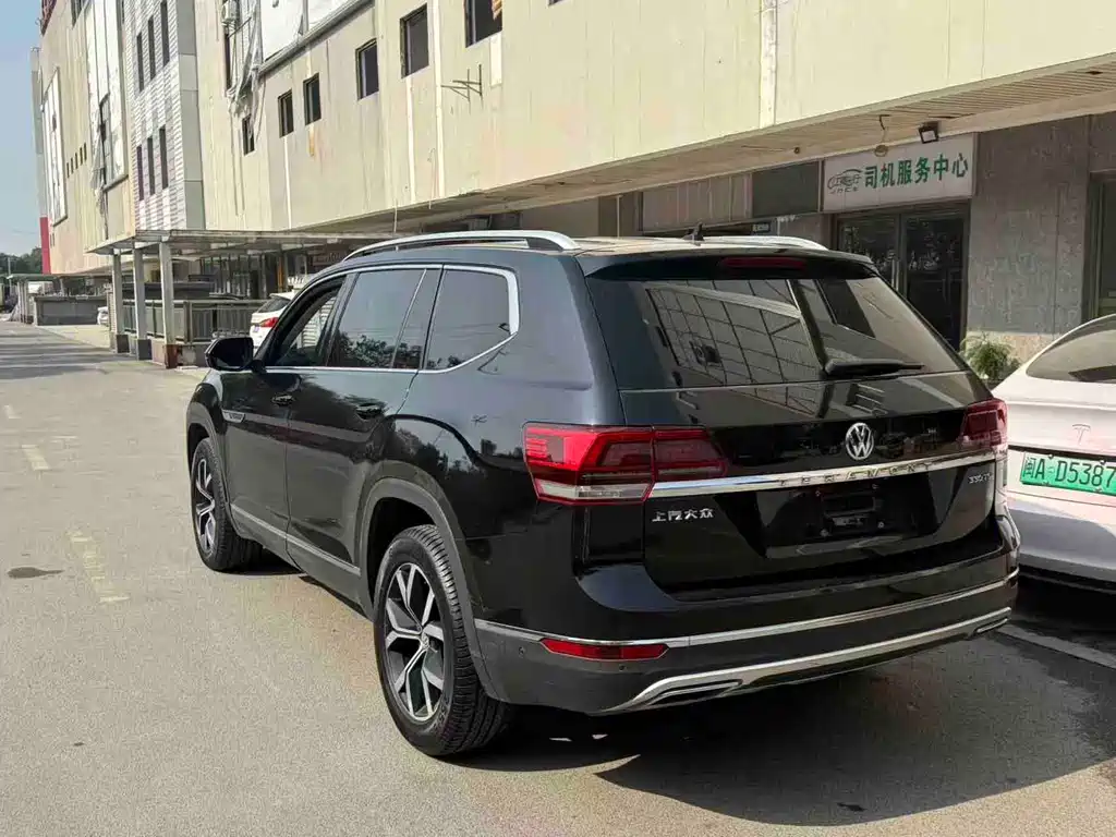 Volkswagen Teramont — миниатюра 3