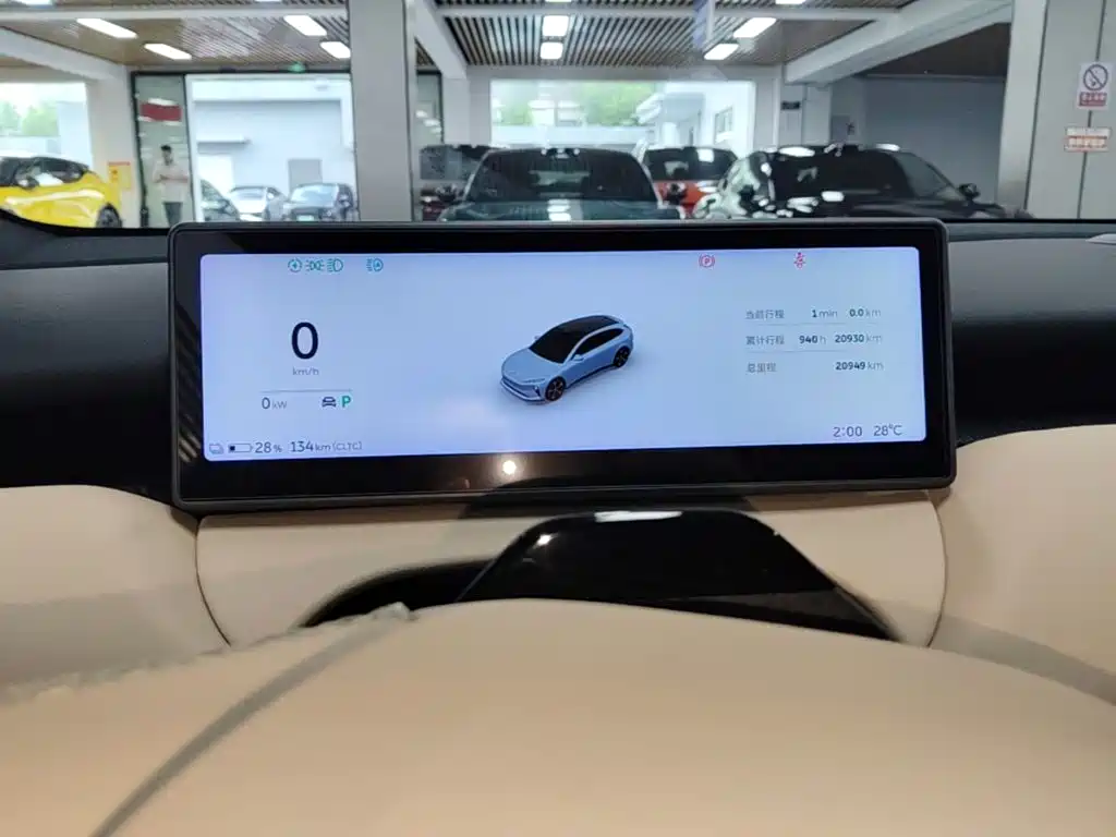 NIO ET5T — миниатюра 12