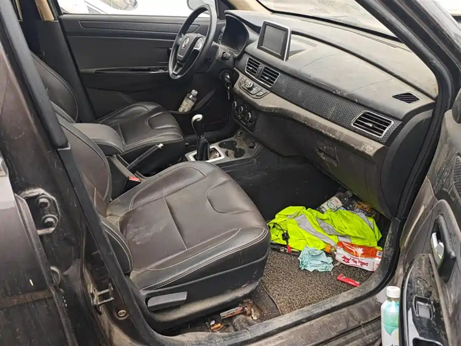 DONGFENG SCENERY 330