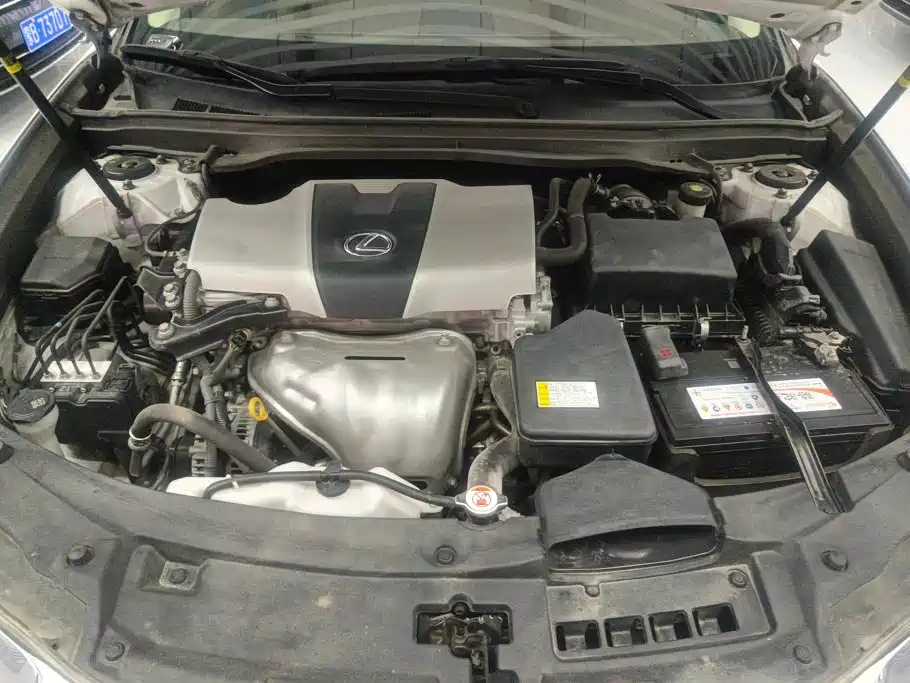 Lexus ES — миниатюра 10