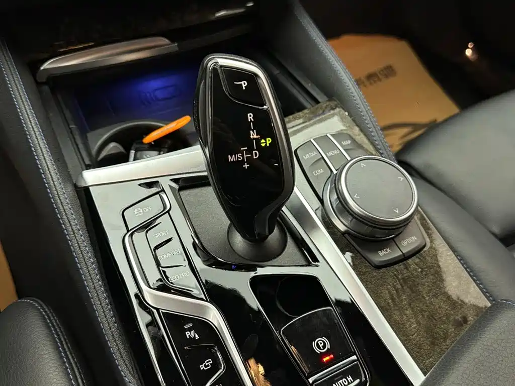 BMW 6 Series GT — миниатюра 18