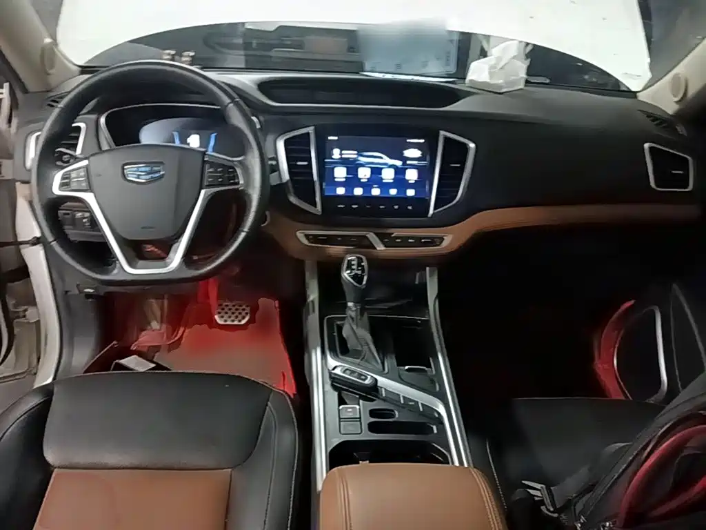 Geely Vision X6 — миниатюра 10