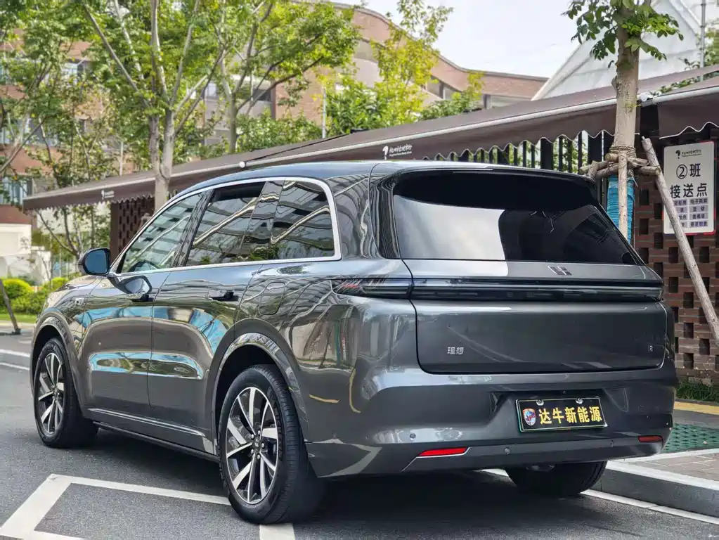 Li Auto IDEAL L8