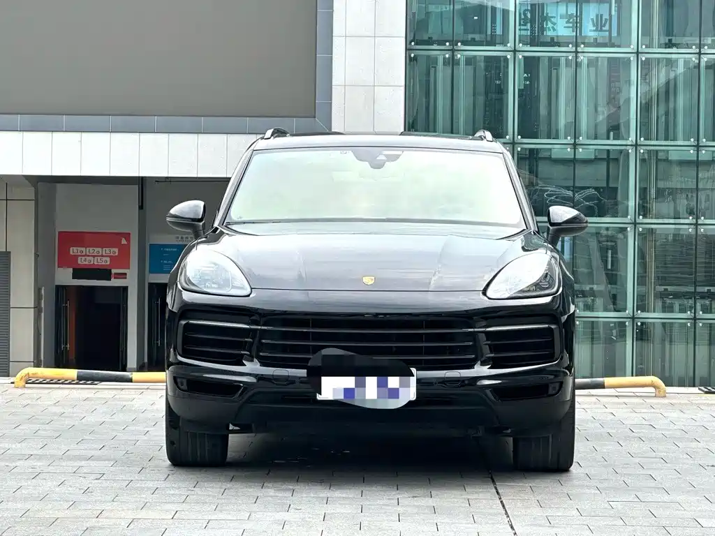 Porsche Cayenne — миниатюра 2