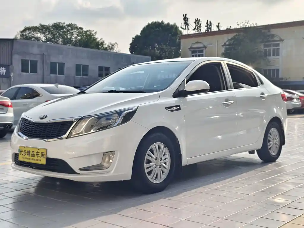 Kia K2