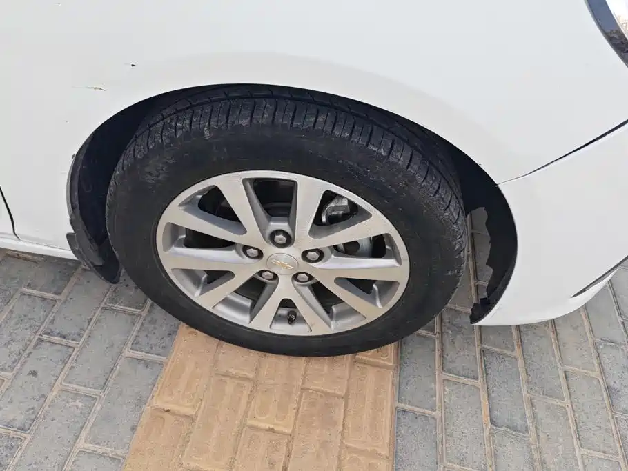 Chevrolet Malibu — миниатюра 6