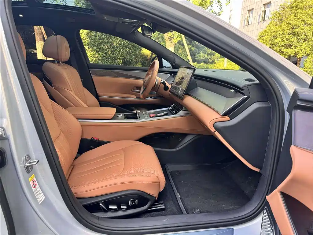 BYD Han L 2025 EV Flagship
