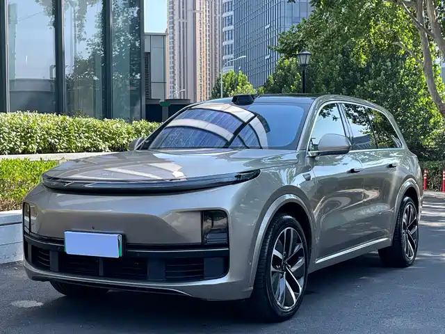 2023 Li Xiang L9