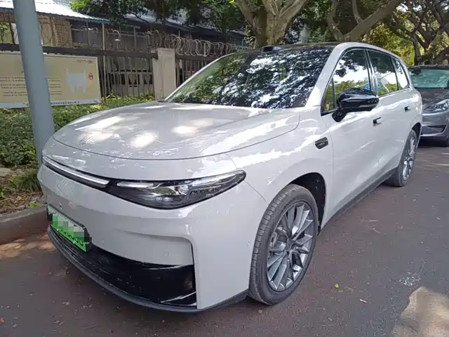2025 Leapmotor C10