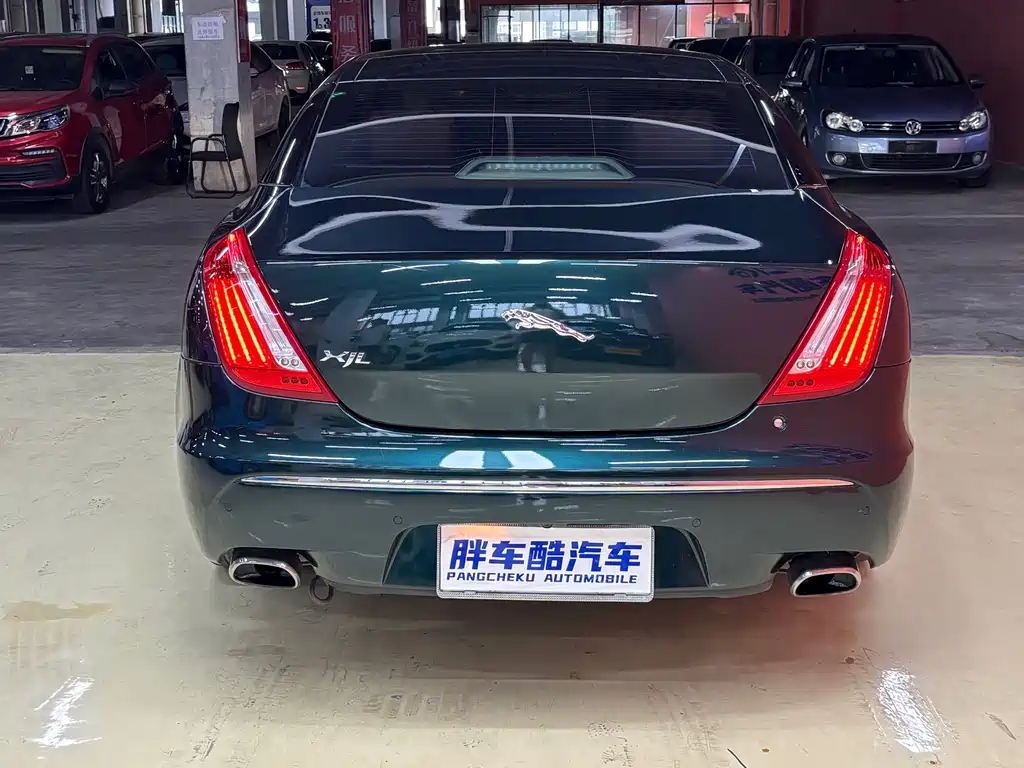 Jaguar XJ — миниатюра 16