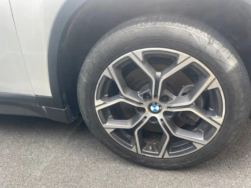 BMW X1 — миниатюра 14