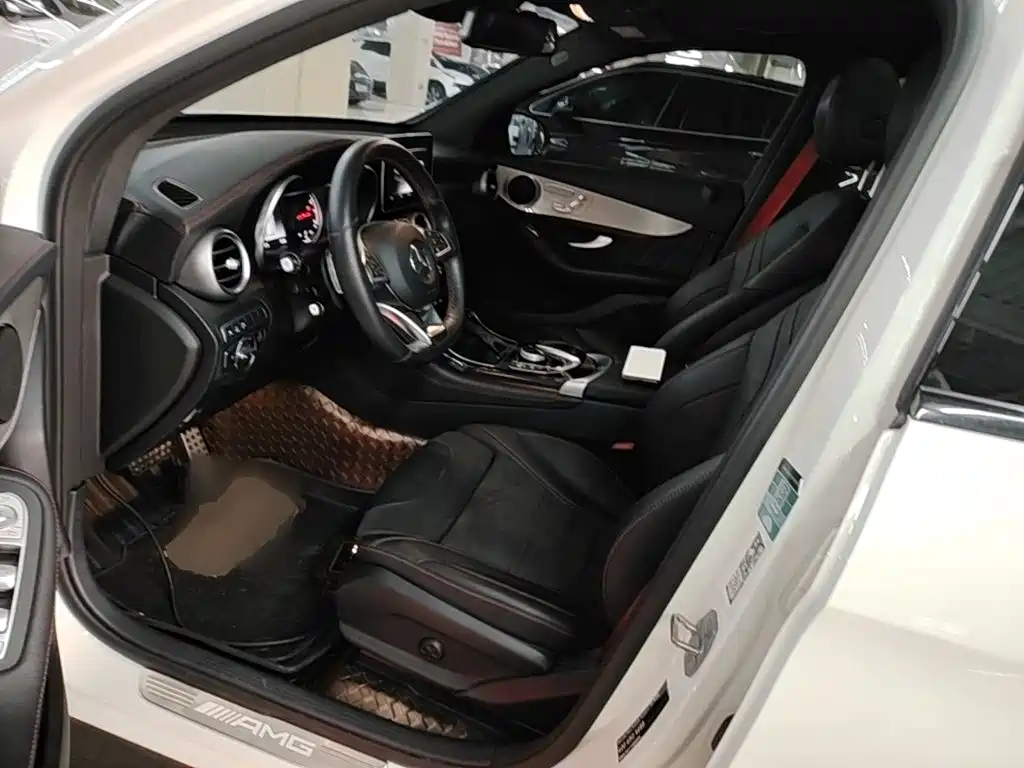 Mercedes-Benz GLC AMG — миниатюра 15