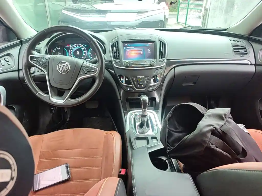 Buick Regal — миниатюра 13