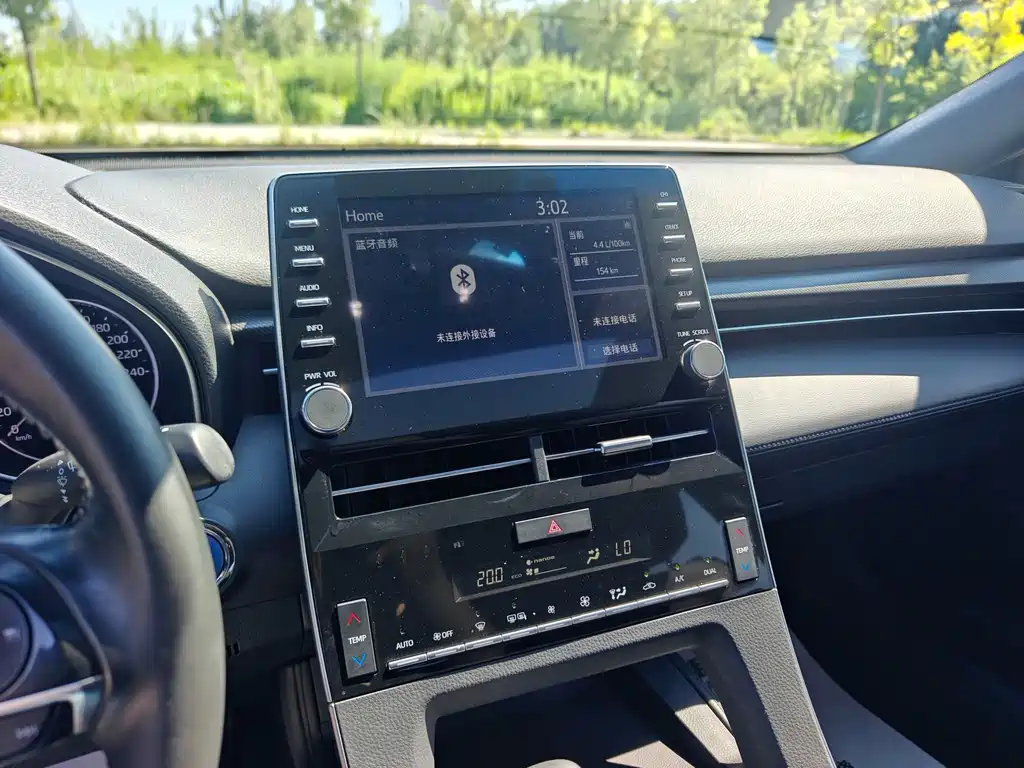 Toyota Avalon — миниатюра 16