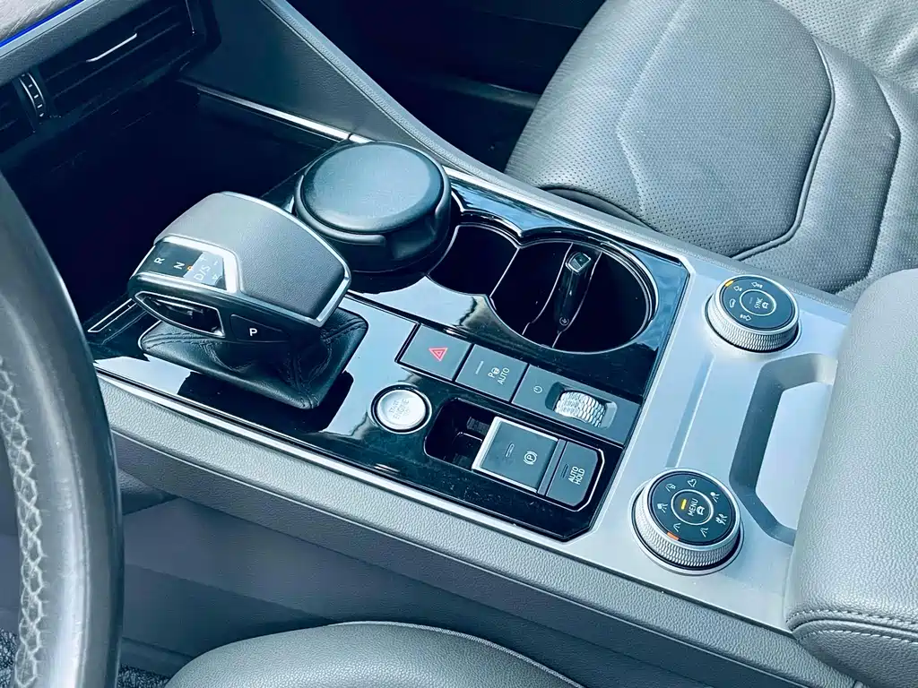 Volkswagen Touareg 2020 3.0TSI VI